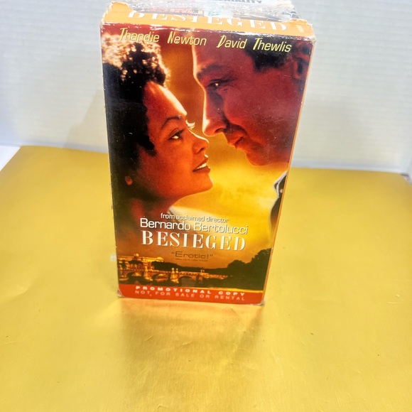 Lots of 5 Vintage VHS Movie Collection - Picture 5 of 6